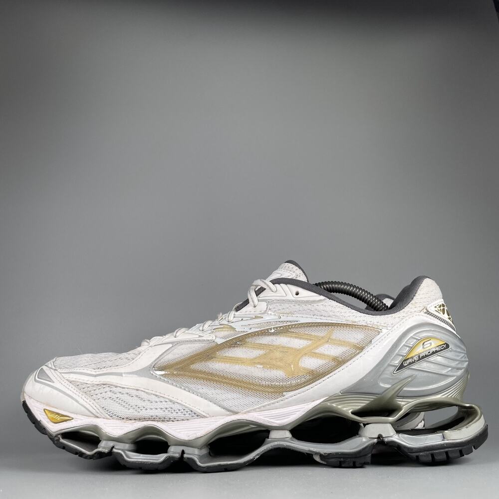 Mizuno Wave Prophecy 6 Men's Size 12 White Gold Running Shoes Athletic Sneakers